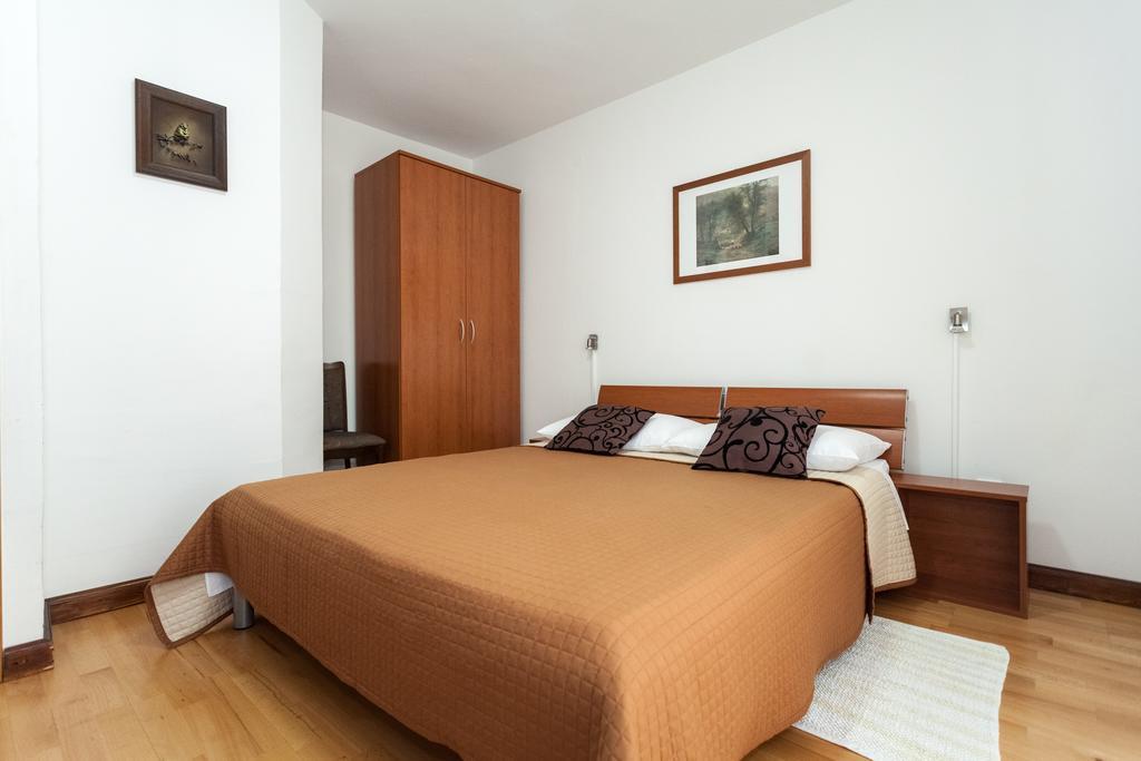 Apartment Iva Zara Esterno foto